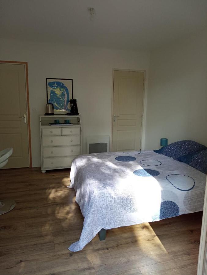 Chambre Au Calme Entouree Par La Nature. Saint-Leon-sur-Vezere Zewnętrze zdjęcie